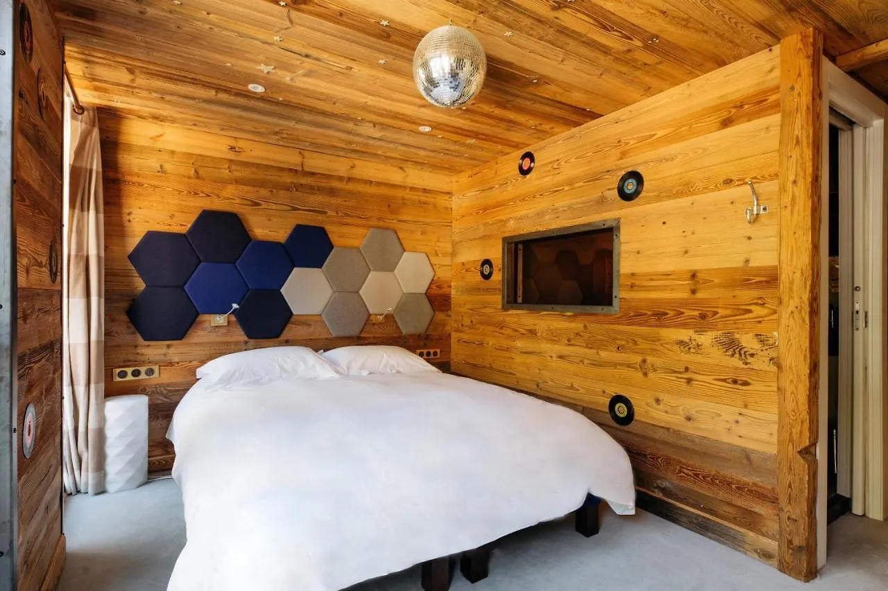 Chalet Carte Blanche Rock N' Love Tignes 0*,